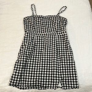 Abercrombie Black and White check dress